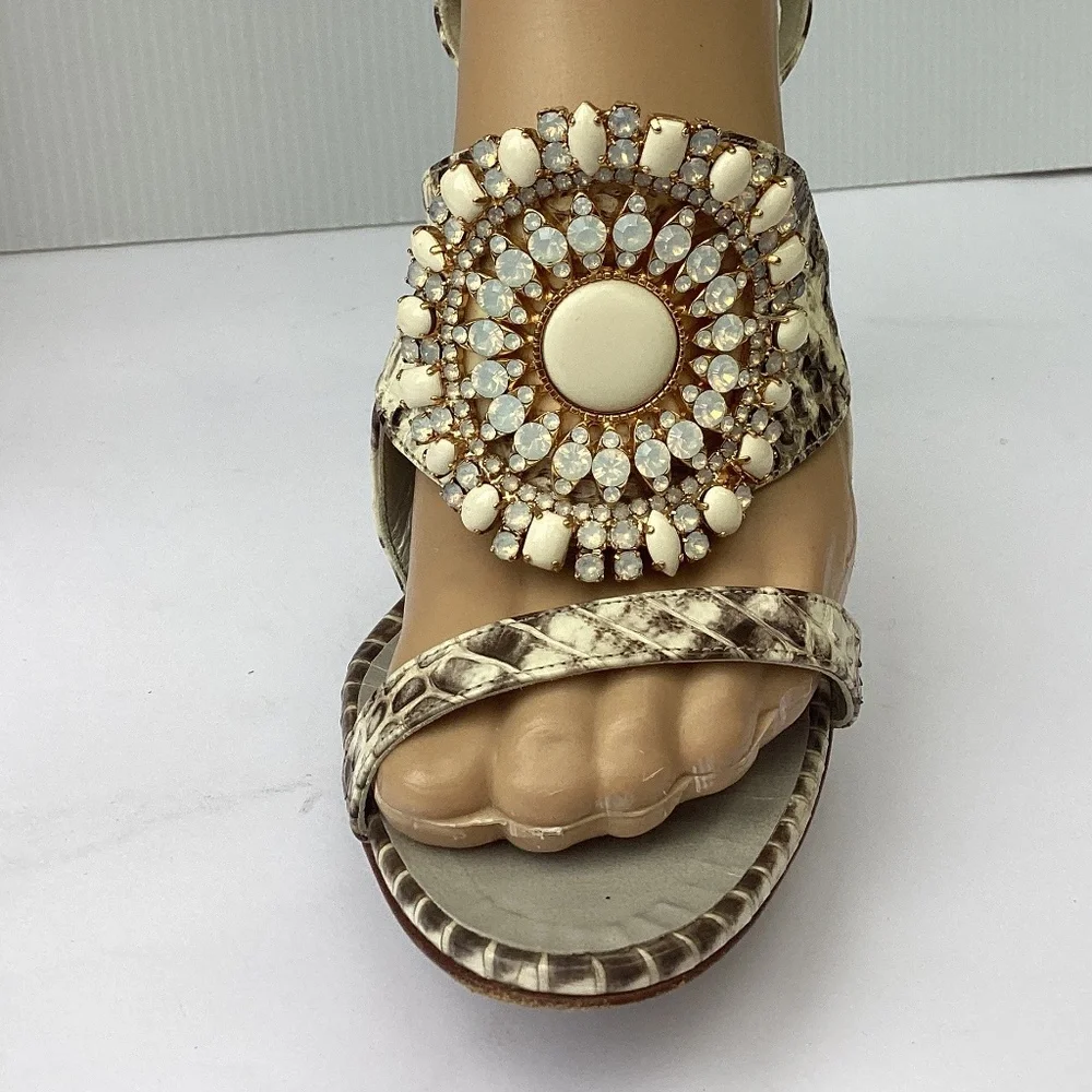 Manolo Blahnik Ronda Snake Embellished Slingback Heels 38.5 / 8 - Picture 3 of 12